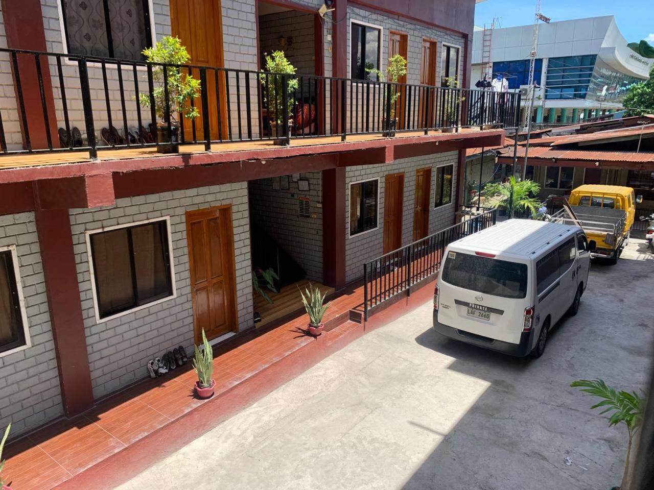 General Santos City Llaguno City Inn מראה חיצוני תמונה